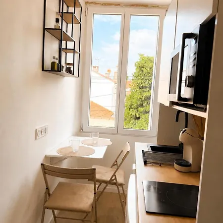 Studette Bord De Clim Wifi Espace De Travail Appartement